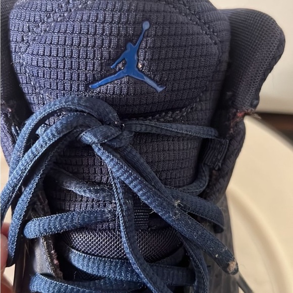 Jordan Blue and White High-Top Sneakers with Textured Design - Picture 6 of 10